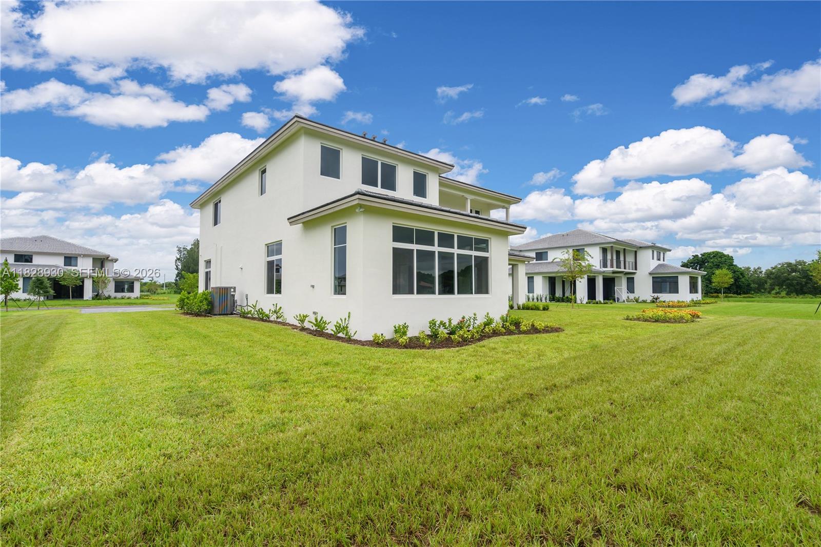 BRISTOL RESERVE - Residential