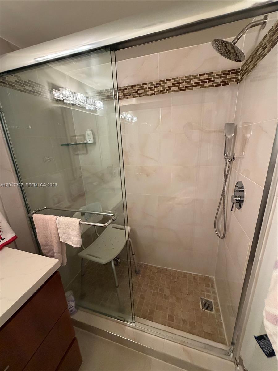 COMMODORE PLAZA CONDO - Residential