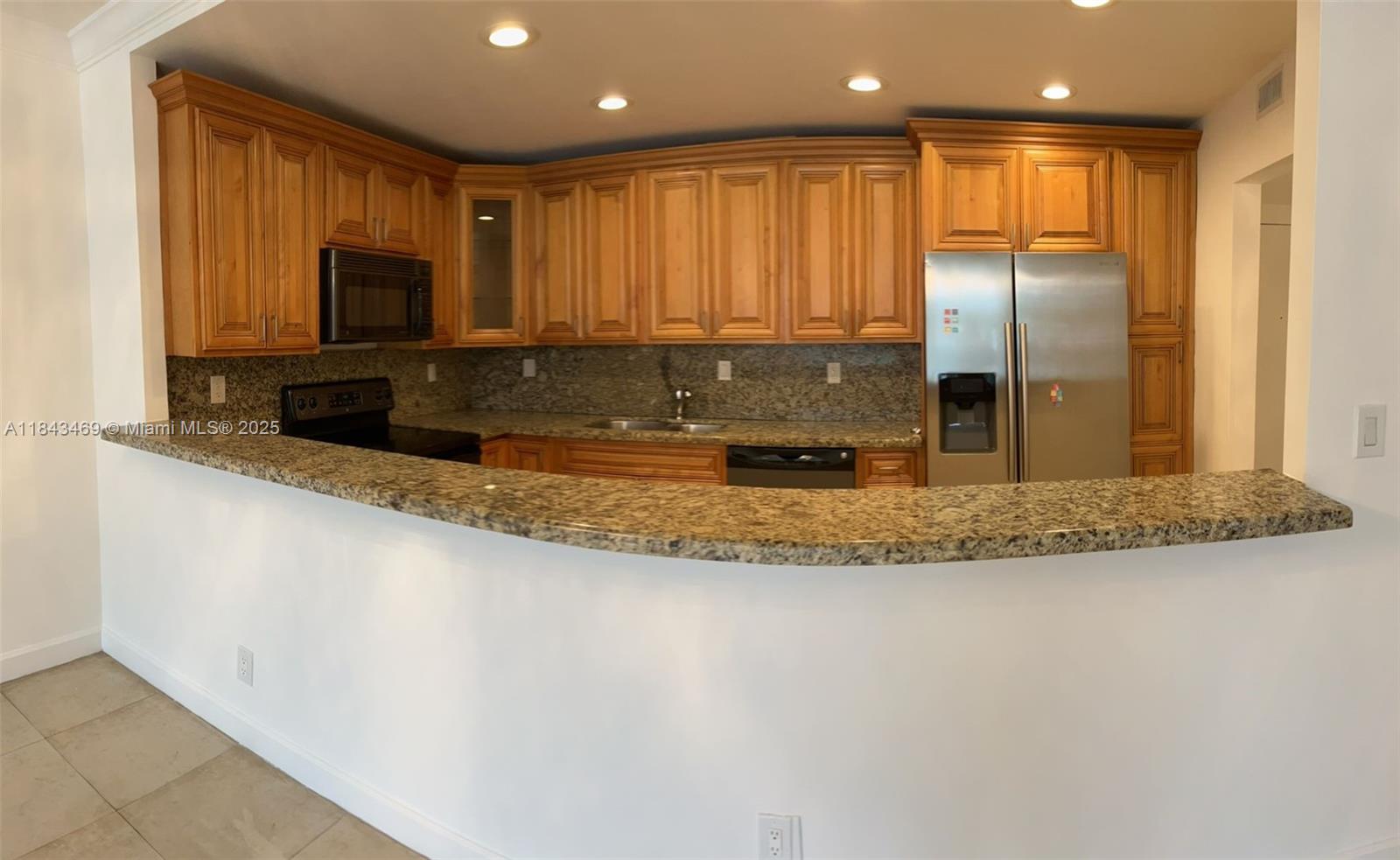 OCEANVIEW BUILDING A COND - Residential