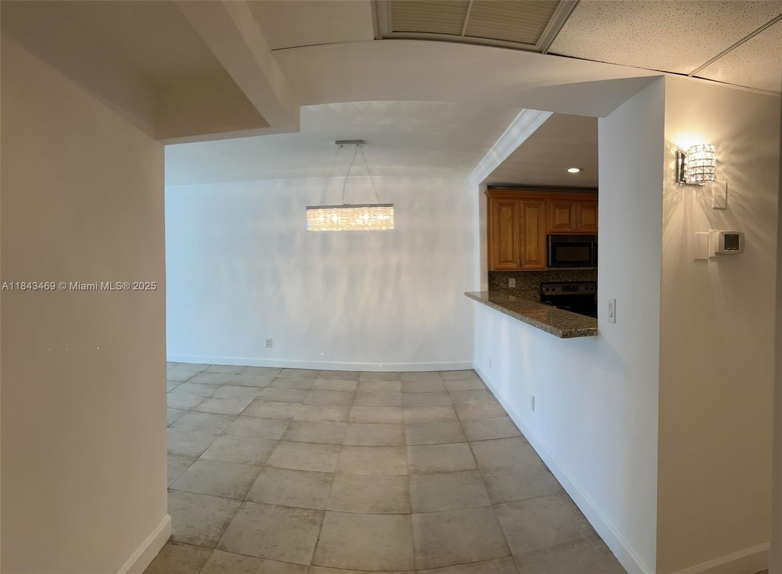 OCEANVIEW BUILDING A COND - Residential