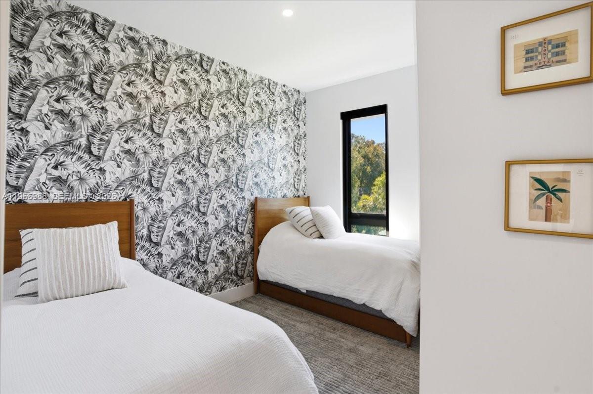 NAUTILUS SUB - Residential