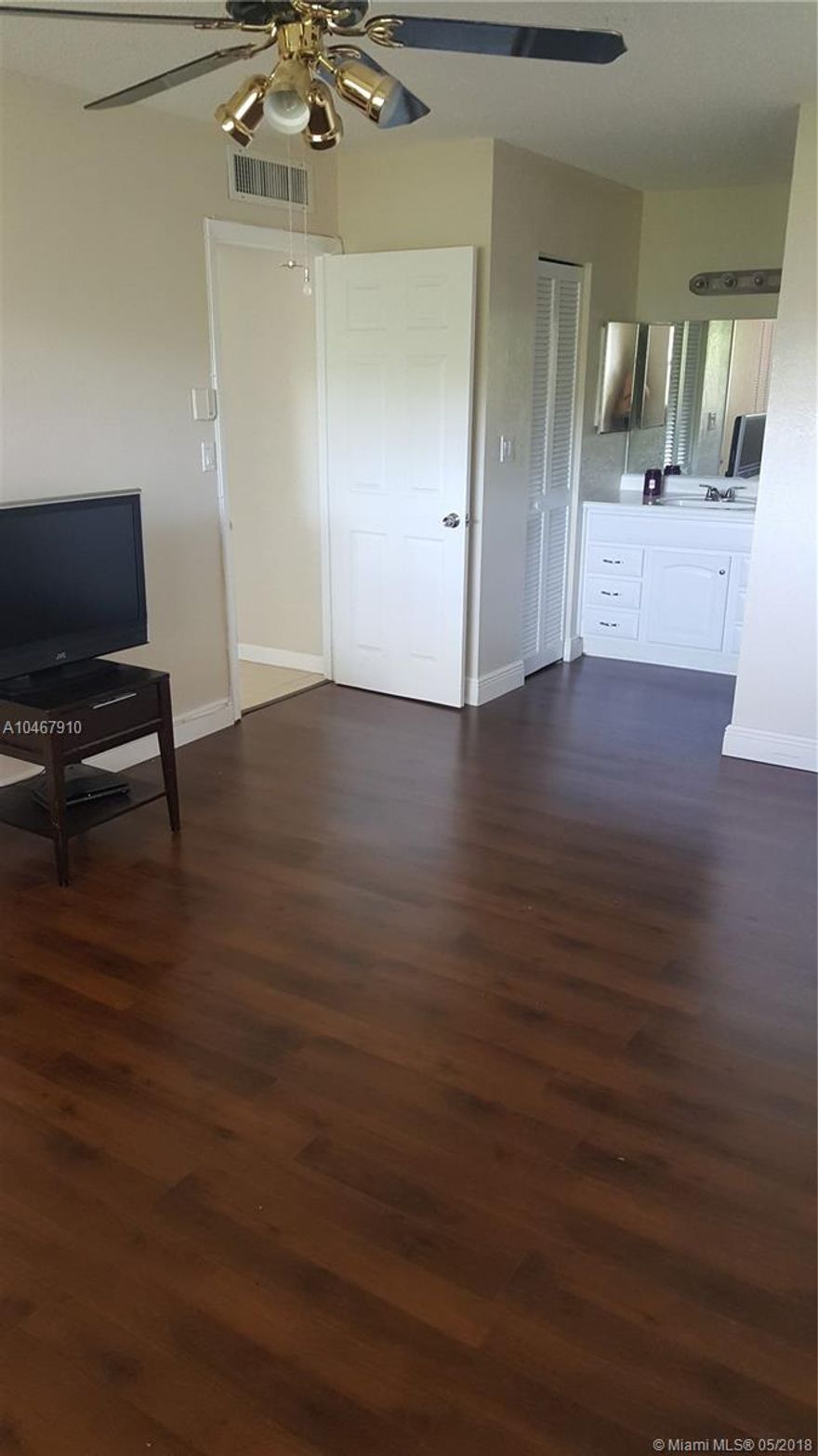 If you are looking for an incredible 2 bedroom/ 2 bathroom apartment with updated kitchen, large rooms with large closets in a great gated community then look no further! Fourth floor unit in front of the building's pool and with golf course views from the balcony. Additional pluses that this unit has are washer and dryer located on each floor and an assigned parking spot with plenty of guest parking.