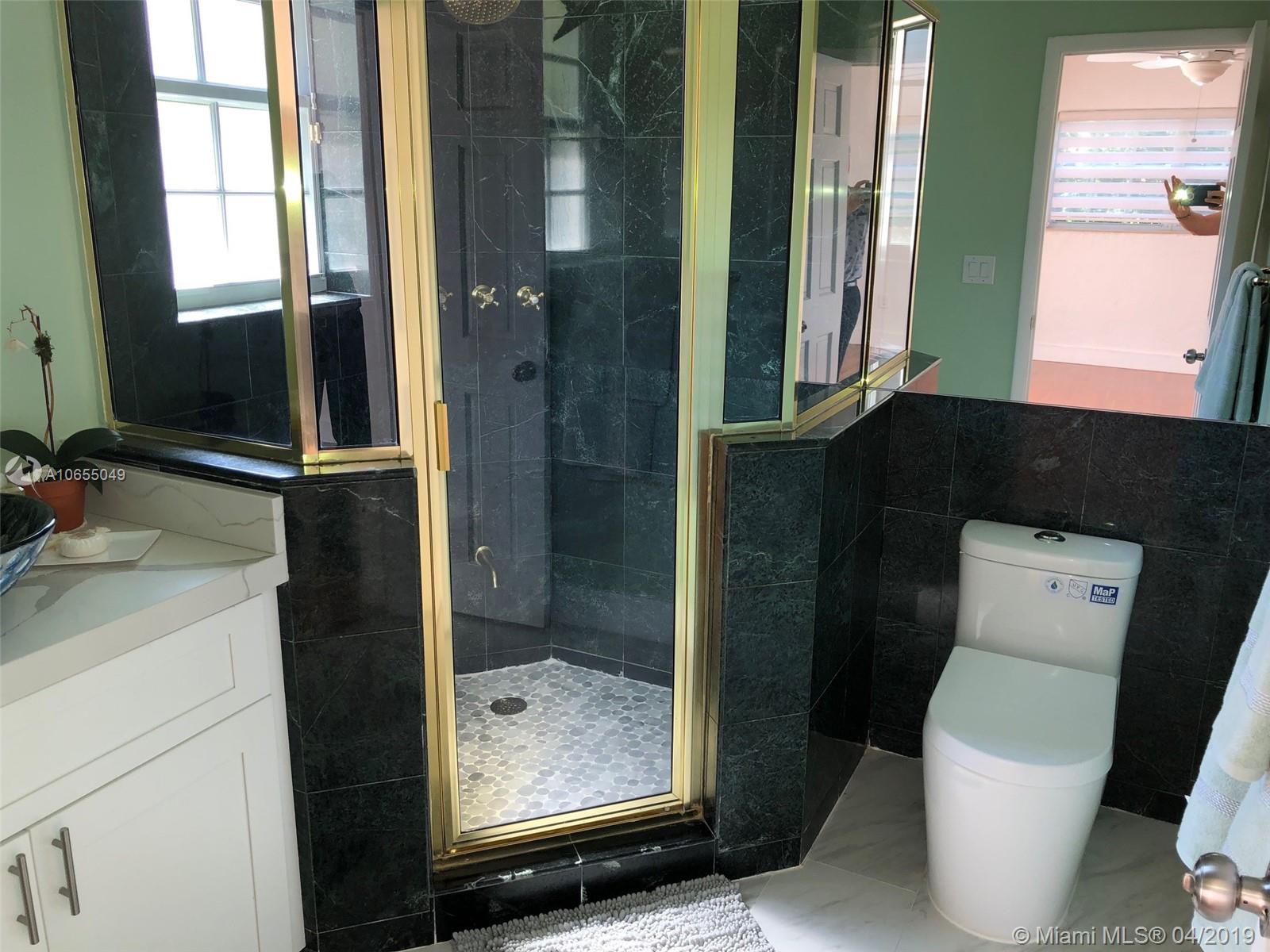 CORAL GABLES COUNTRY CLUB - Residential Lease