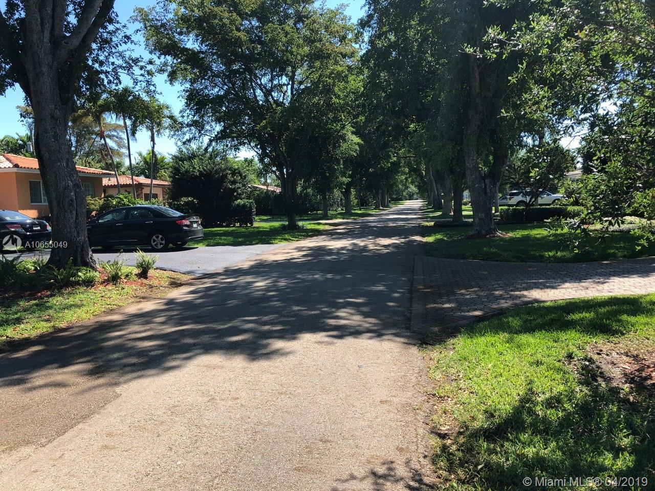 CORAL GABLES COUNTRY CLUB - Residential Lease