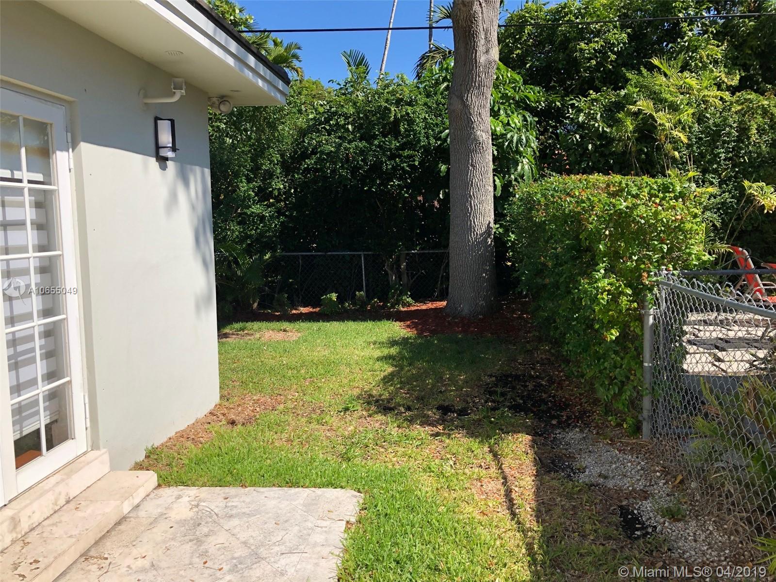 CORAL GABLES COUNTRY CLUB - Residential Lease