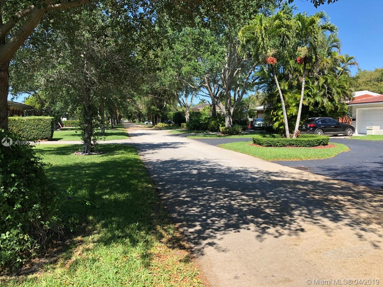 CORAL GABLES COUNTRY CLUB - Residential Lease