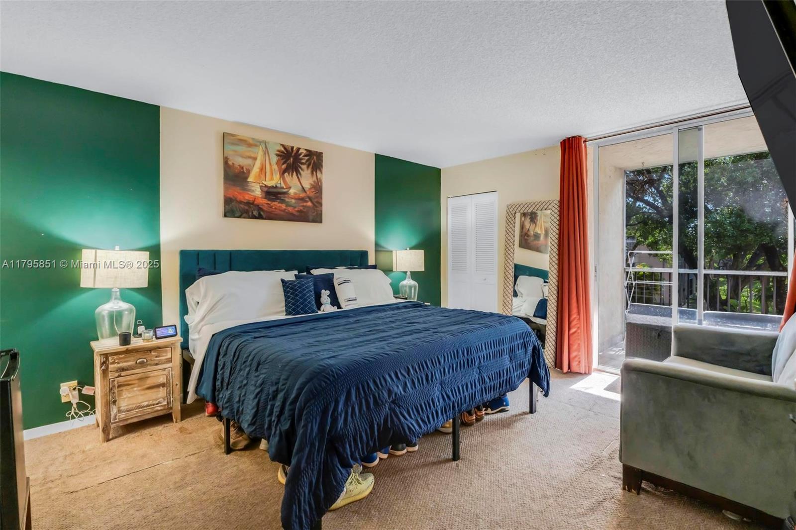 CYPRESS CHASE NORTH NO 2 - Residential