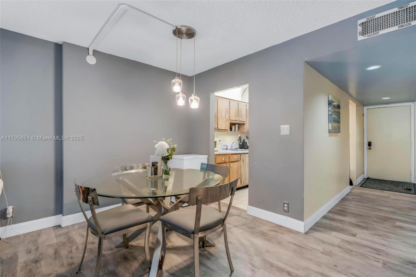 CYPRESS CHASE NORTH NO 2 - Residential