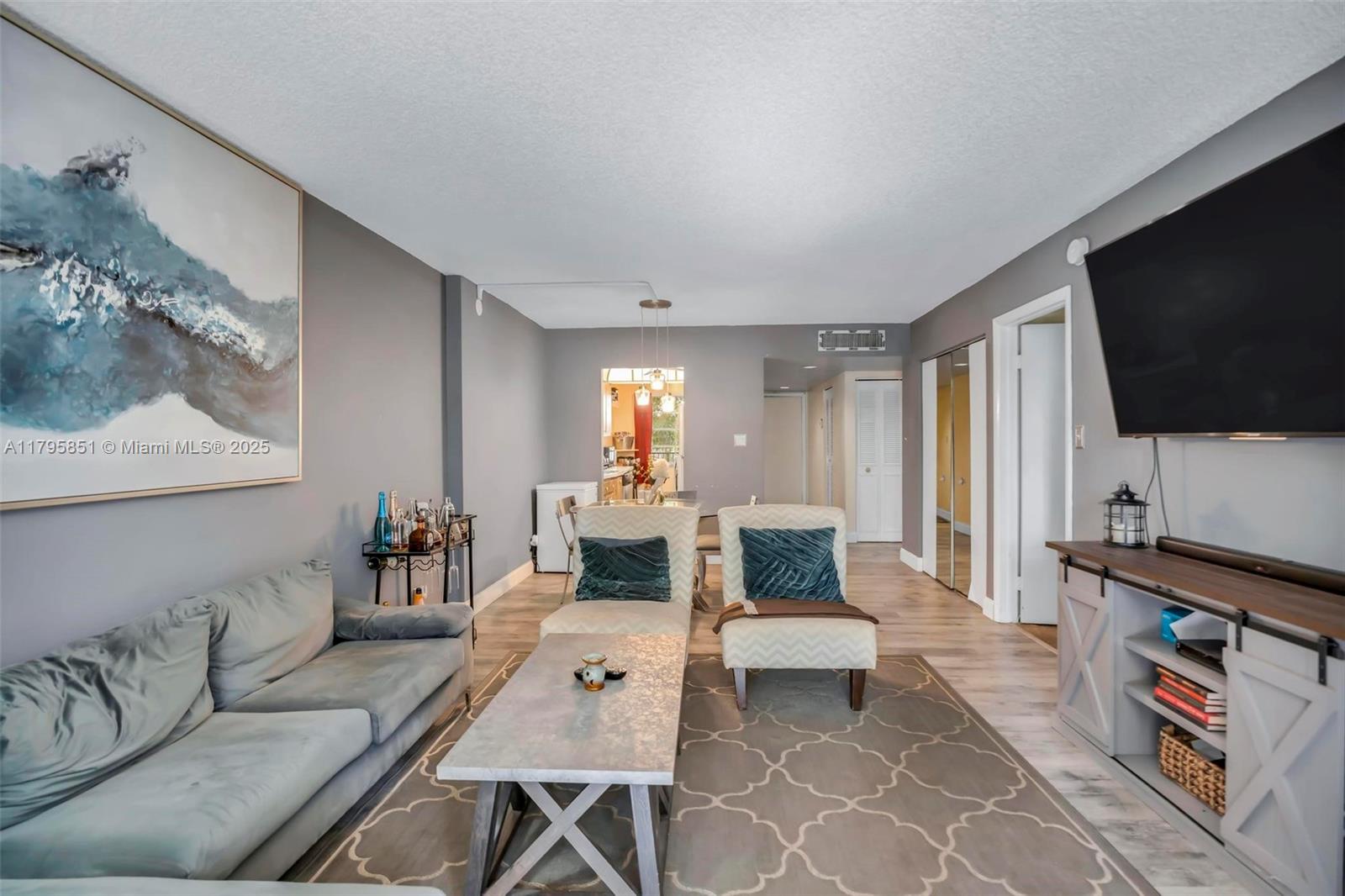 CYPRESS CHASE NORTH NO 2 - Residential