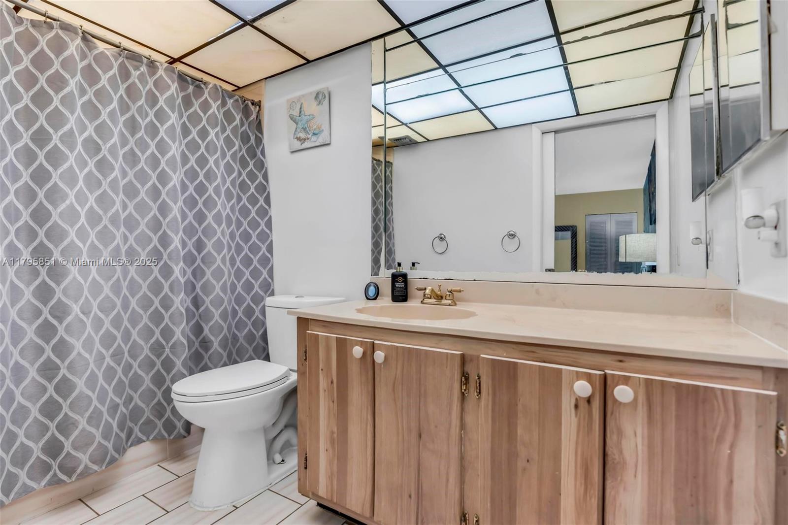 CYPRESS CHASE NORTH NO 2 - Residential