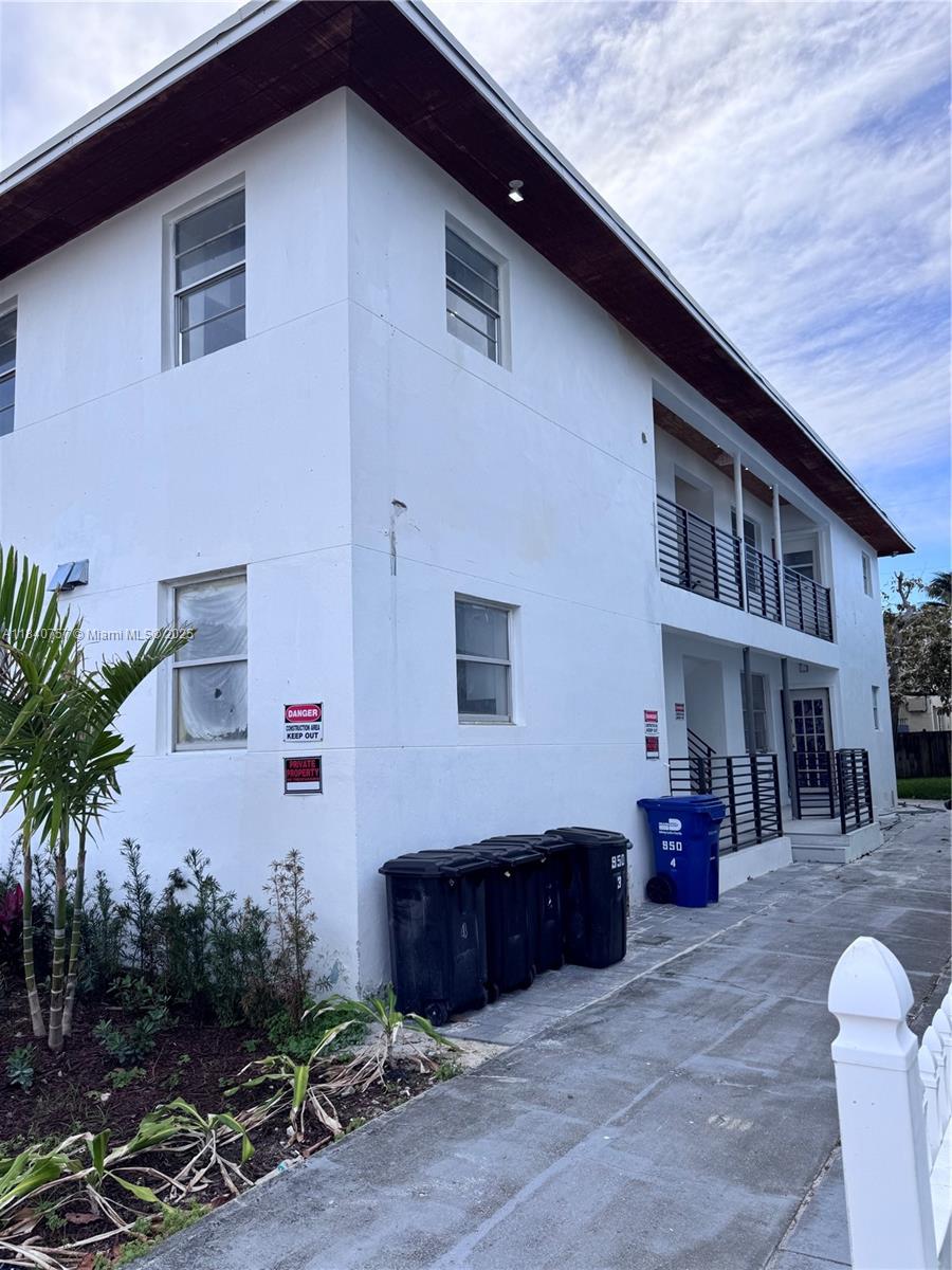 BISCAYNE BCH SUB - Residential Income