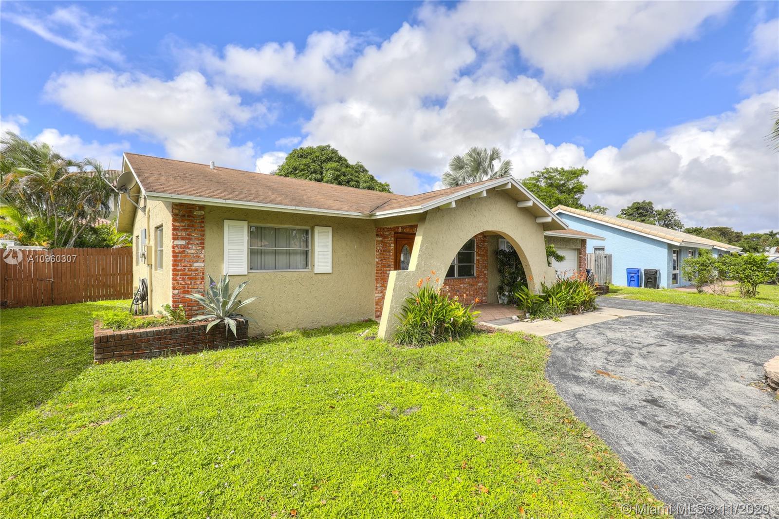 PALM-AIRE VILLAGE SEC 3 A - Residential