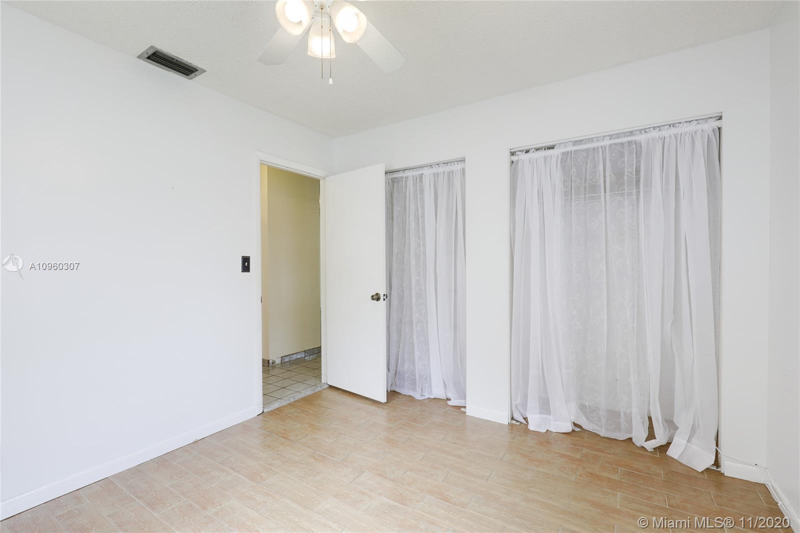 PALM-AIRE VILLAGE SEC 3 A - Residential