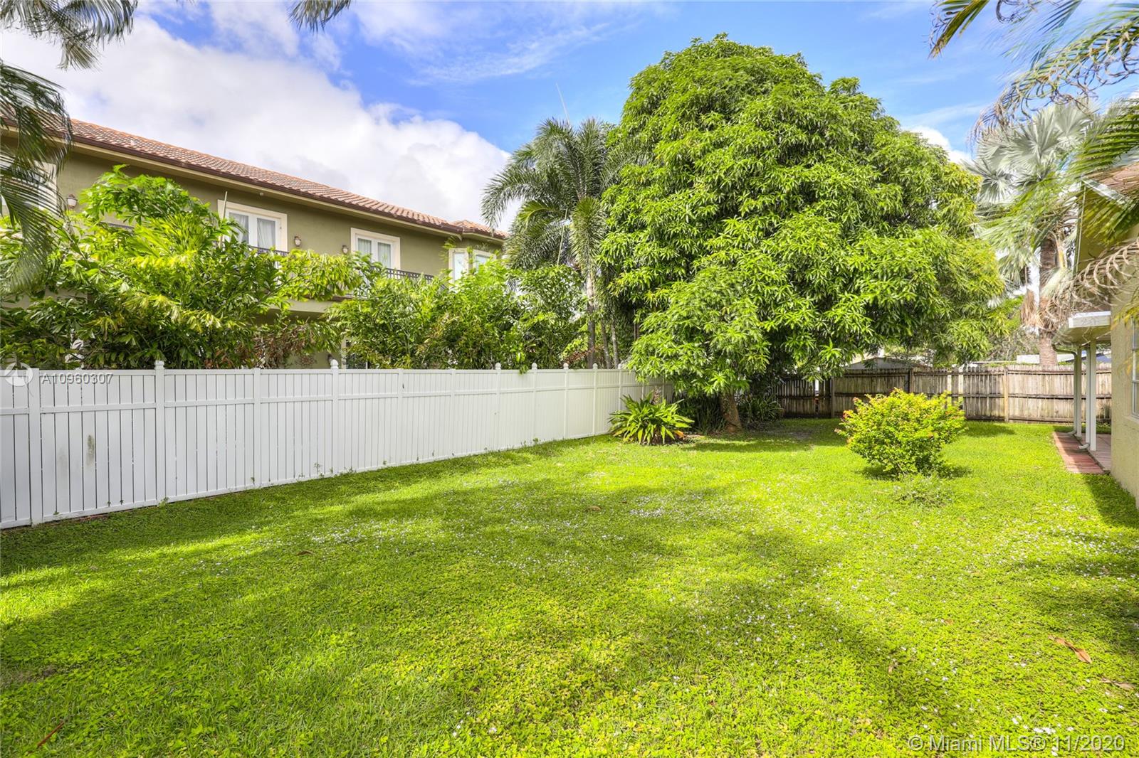 PALM-AIRE VILLAGE SEC 3 A - Residential