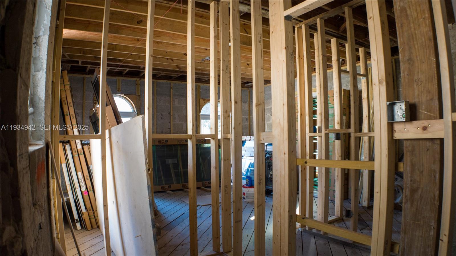 CORAL ISLES - Residential