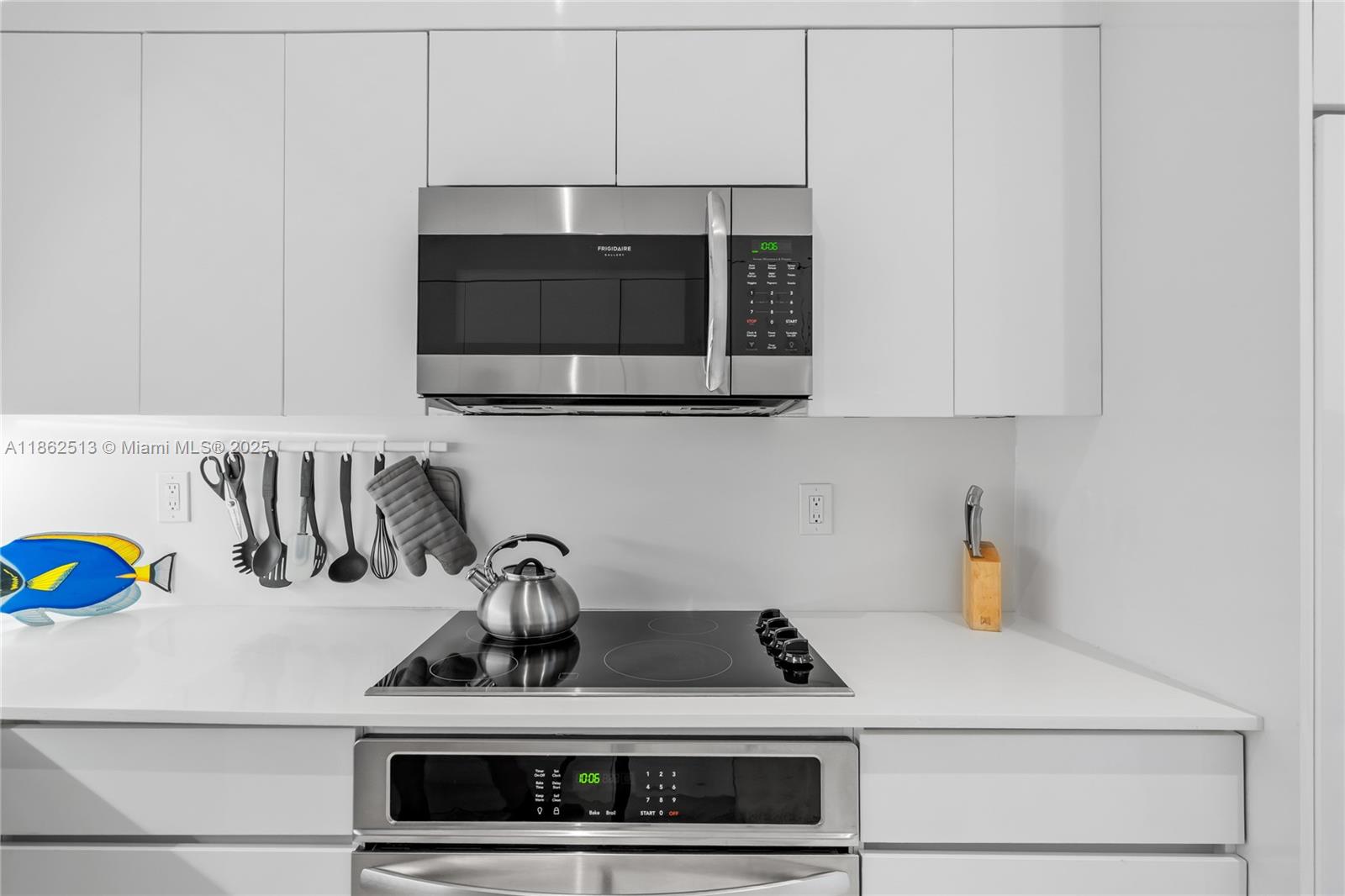 FLAMINGO SOUTH BEACH I CO - Residential