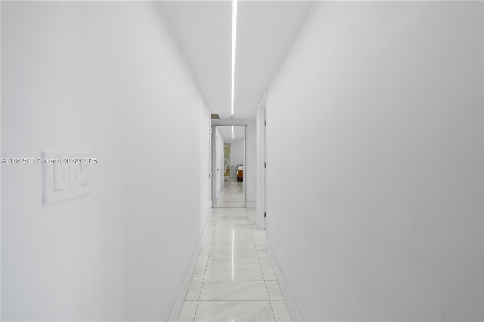 FLAMINGO SOUTH BEACH I CO - Residential