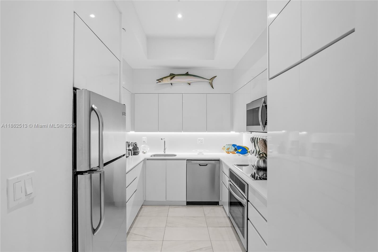 FLAMINGO SOUTH BEACH I CO - Residential