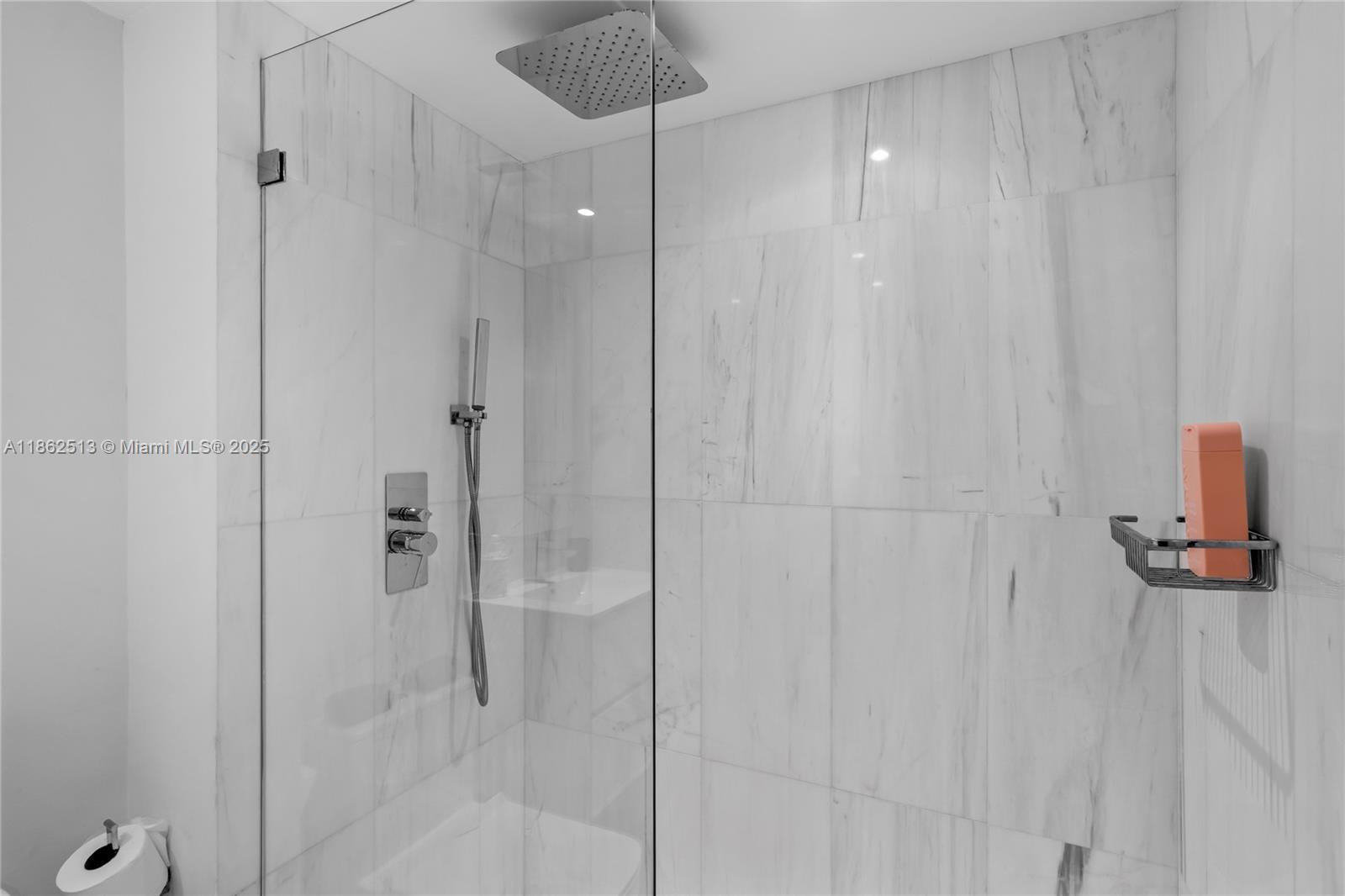 FLAMINGO SOUTH BEACH I CO - Residential