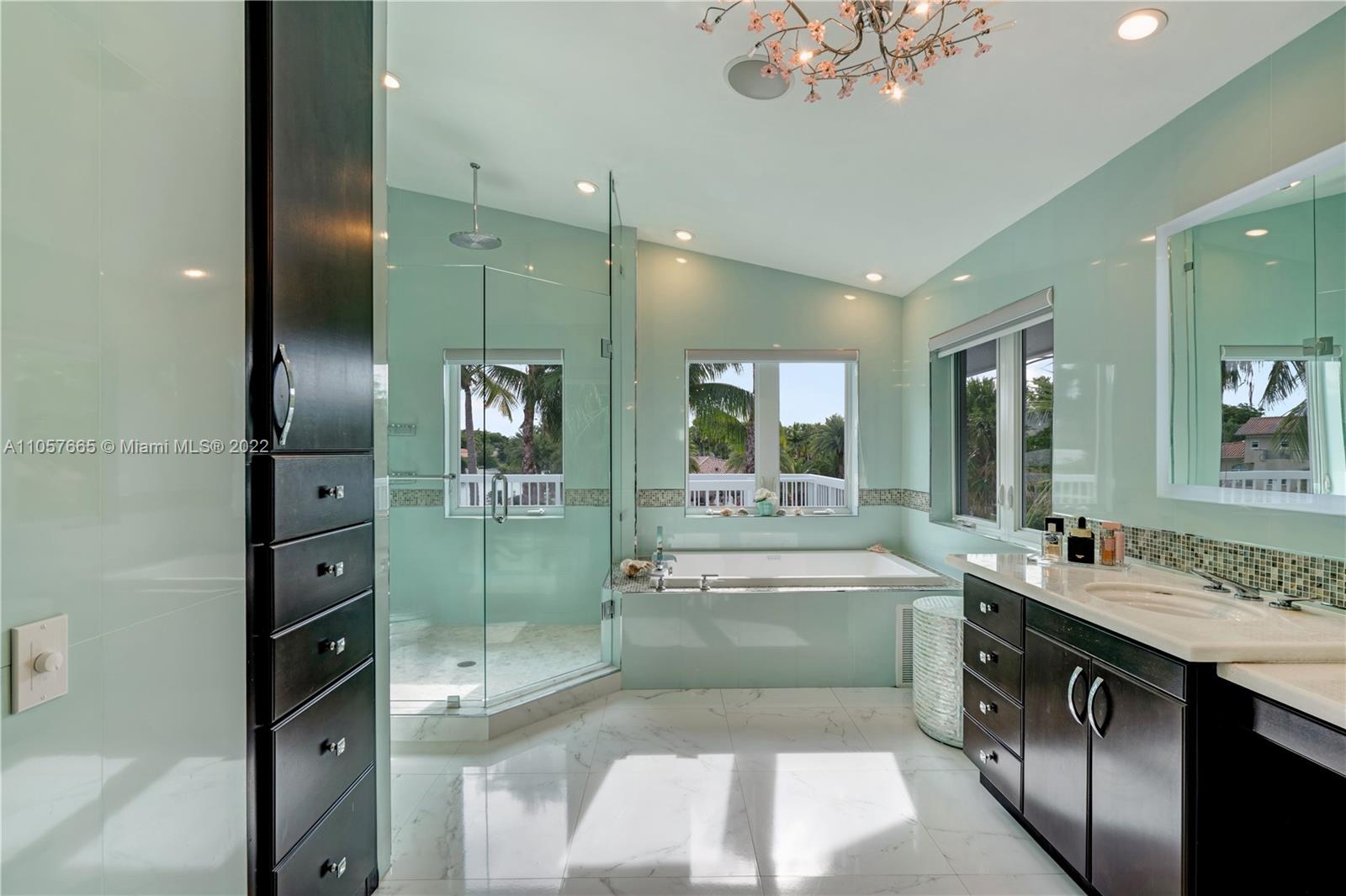 CORAL BAY SEC C - Residential