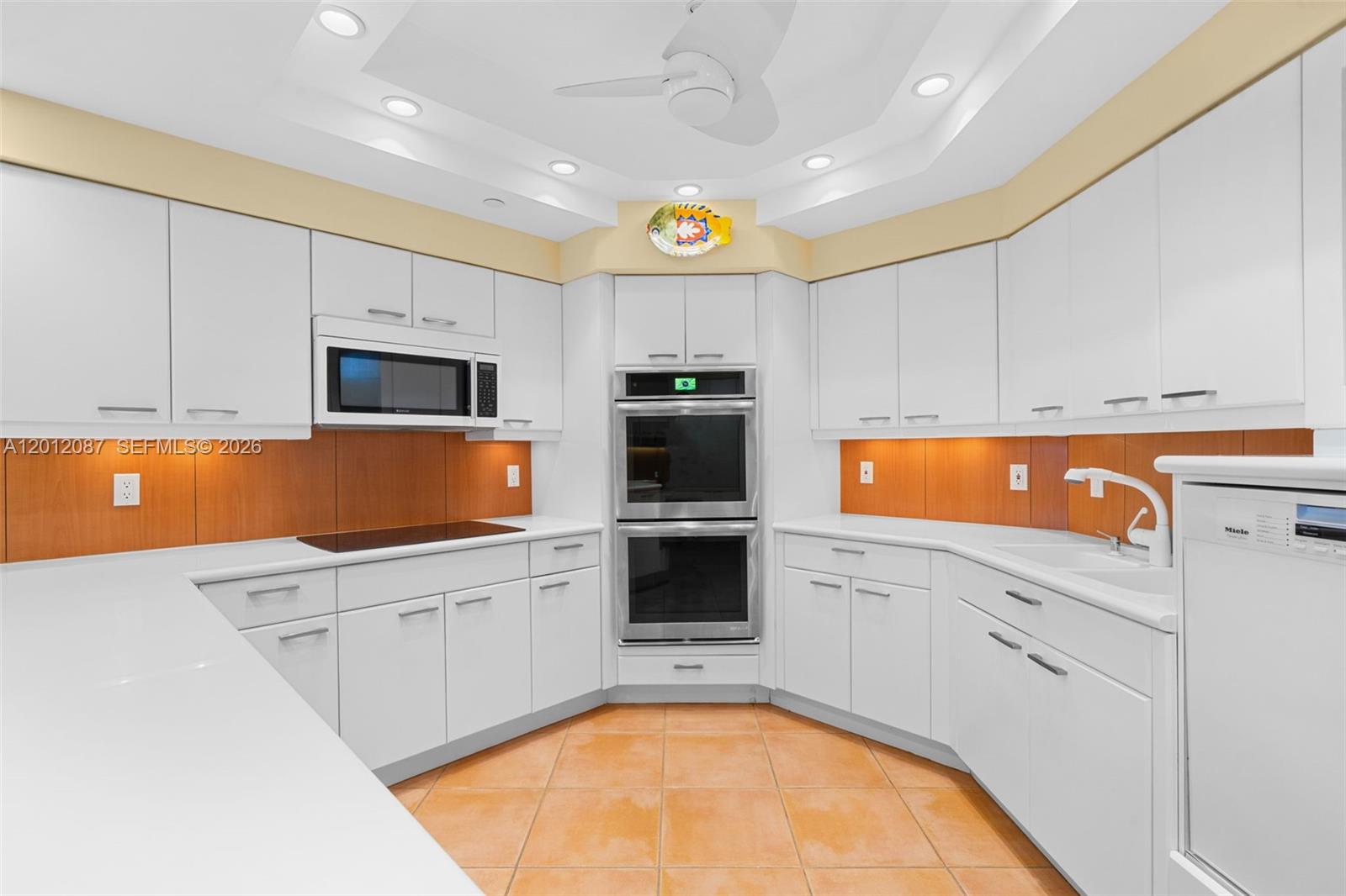 FAIRWAY POINT CONDO - Residential