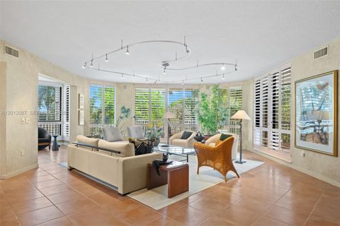 Photo of 20290 Fairway Oaks Dr #221, Boca Raton, FL 33434 (MLS # A12012087)