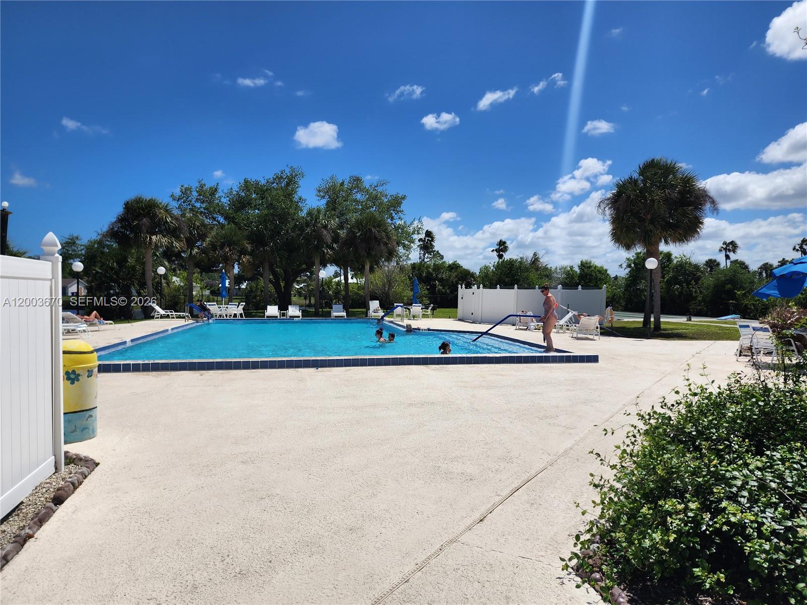 VERO BEACH HIGHLANDS UNIT - Residential