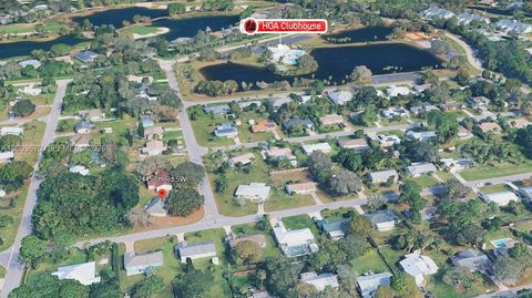 Tiny photo for 2445 SW 6th Rd SW, Vero Beach, FL 32962 (MLS # A12003670)