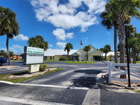 Tiny photo for 2445 SW 6th Rd SW, Vero Beach, FL 32962 (MLS # A12003670)