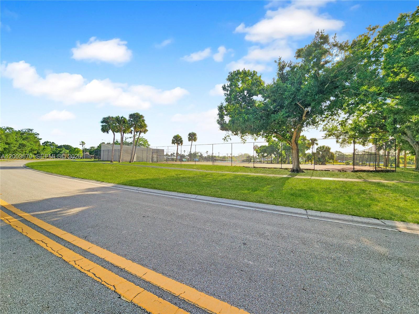 VERO BEACH HIGHLANDS UNIT - Residential