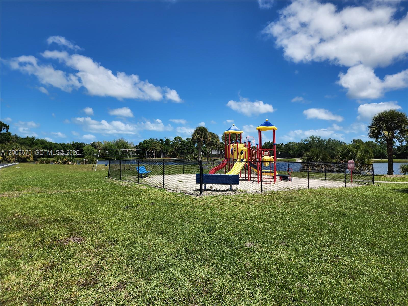 VERO BEACH HIGHLANDS UNIT - Residential