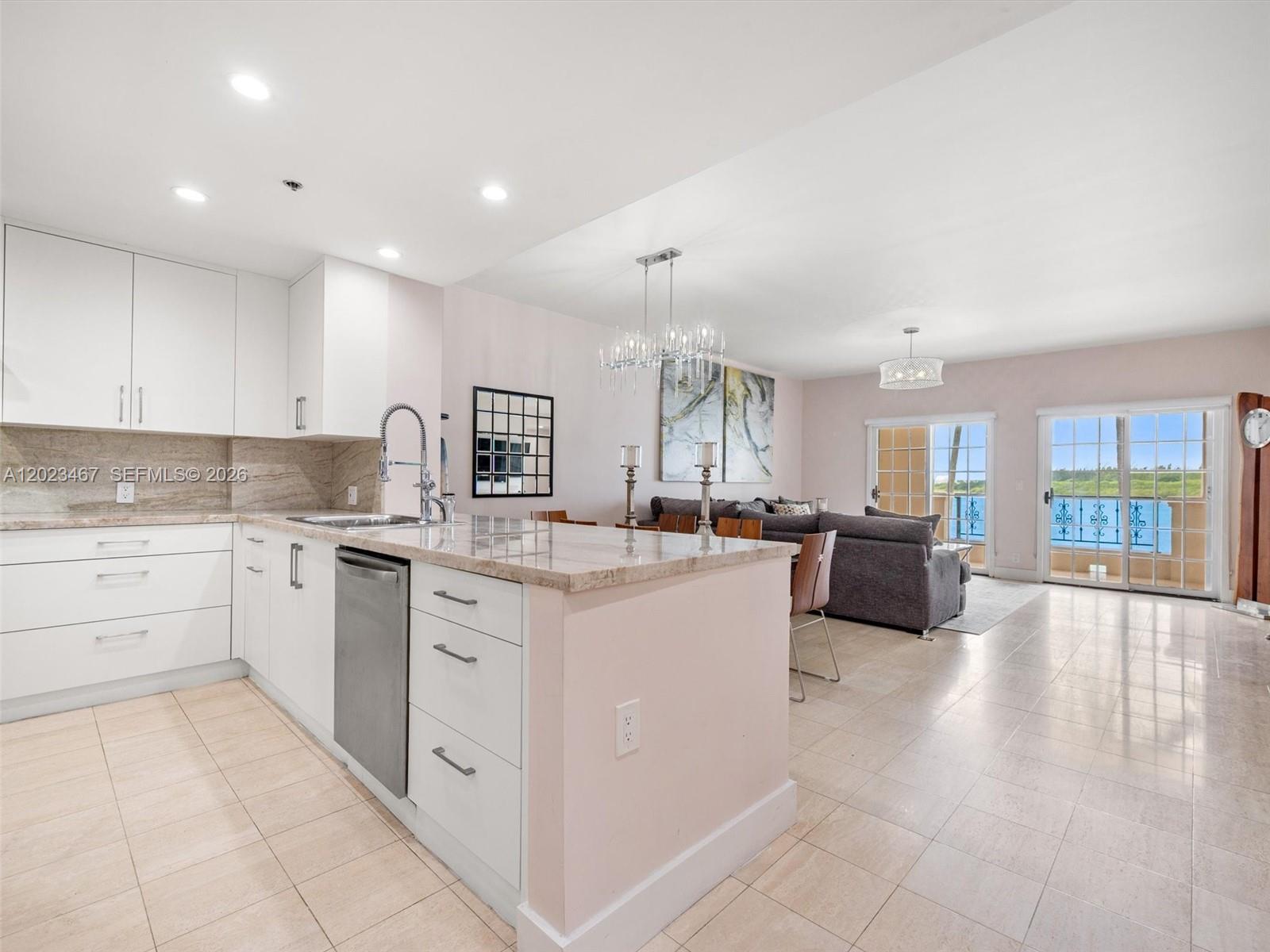 2425 Fisher Island Dr 5205