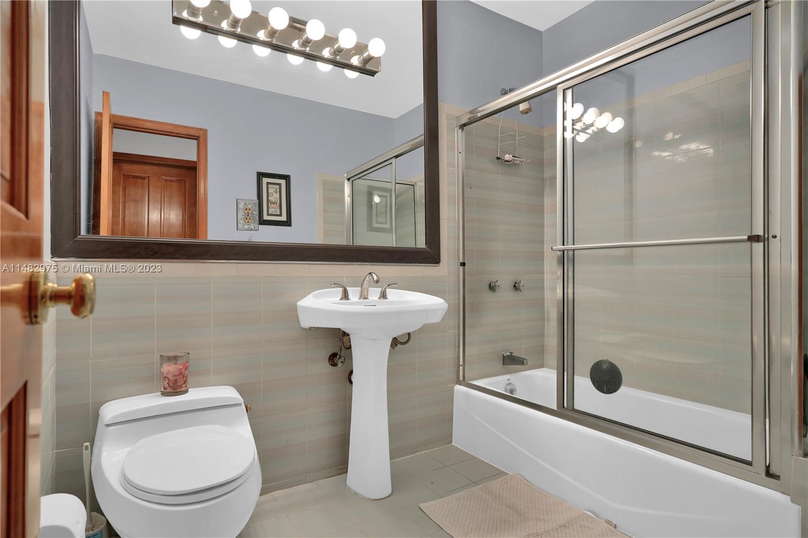 C G COUNTRY CLUB SEC 5 - Residential