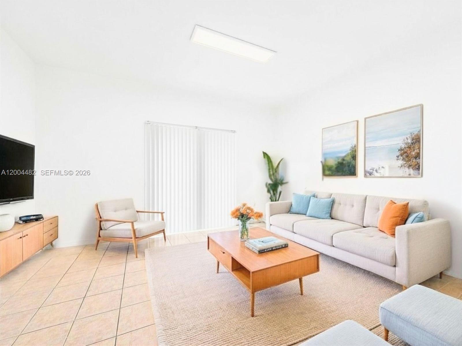 LAS BRISAS AT DORAL CONDO - Residential