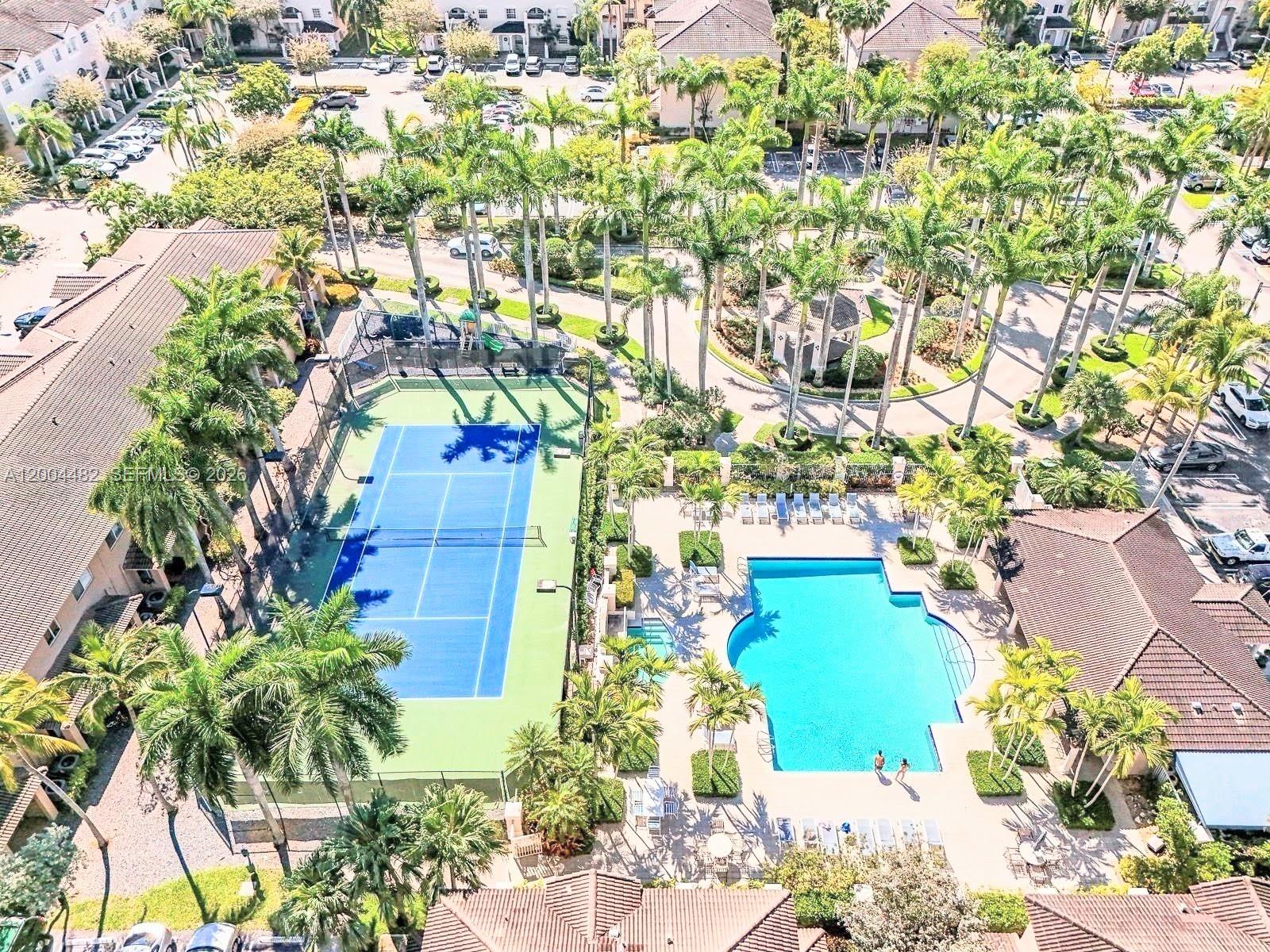 LAS BRISAS AT DORAL CONDO - Residential