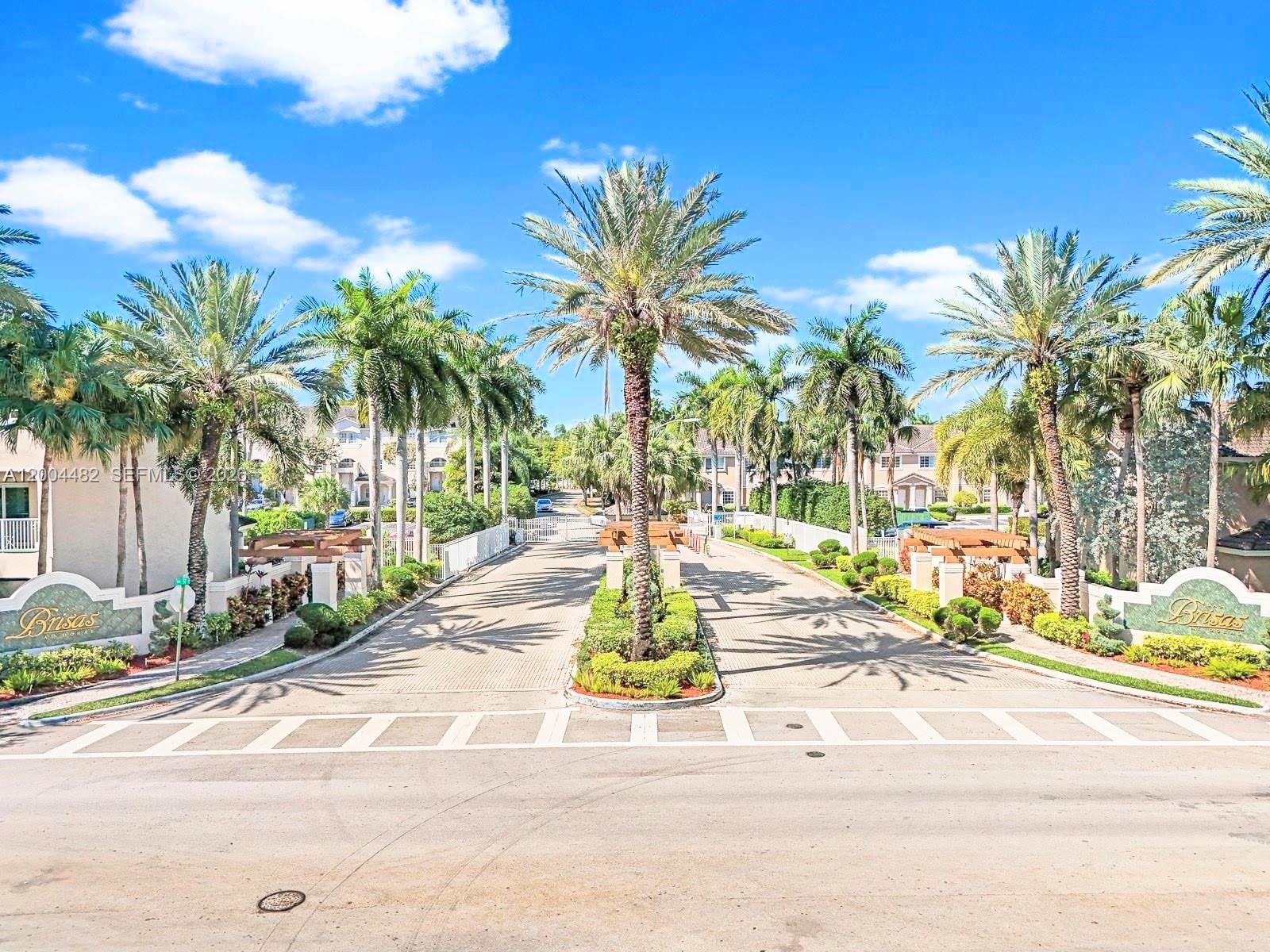 LAS BRISAS AT DORAL CONDO - Residential