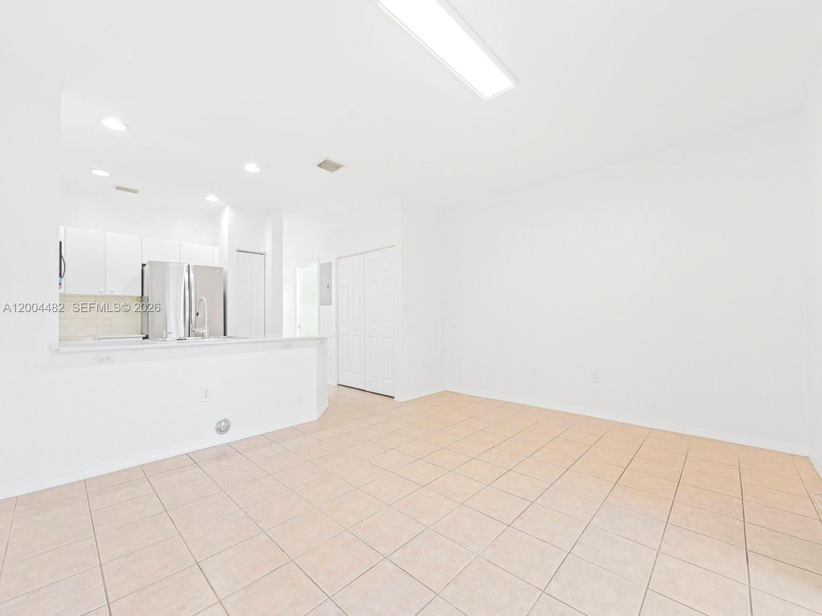 LAS BRISAS AT DORAL CONDO - Residential