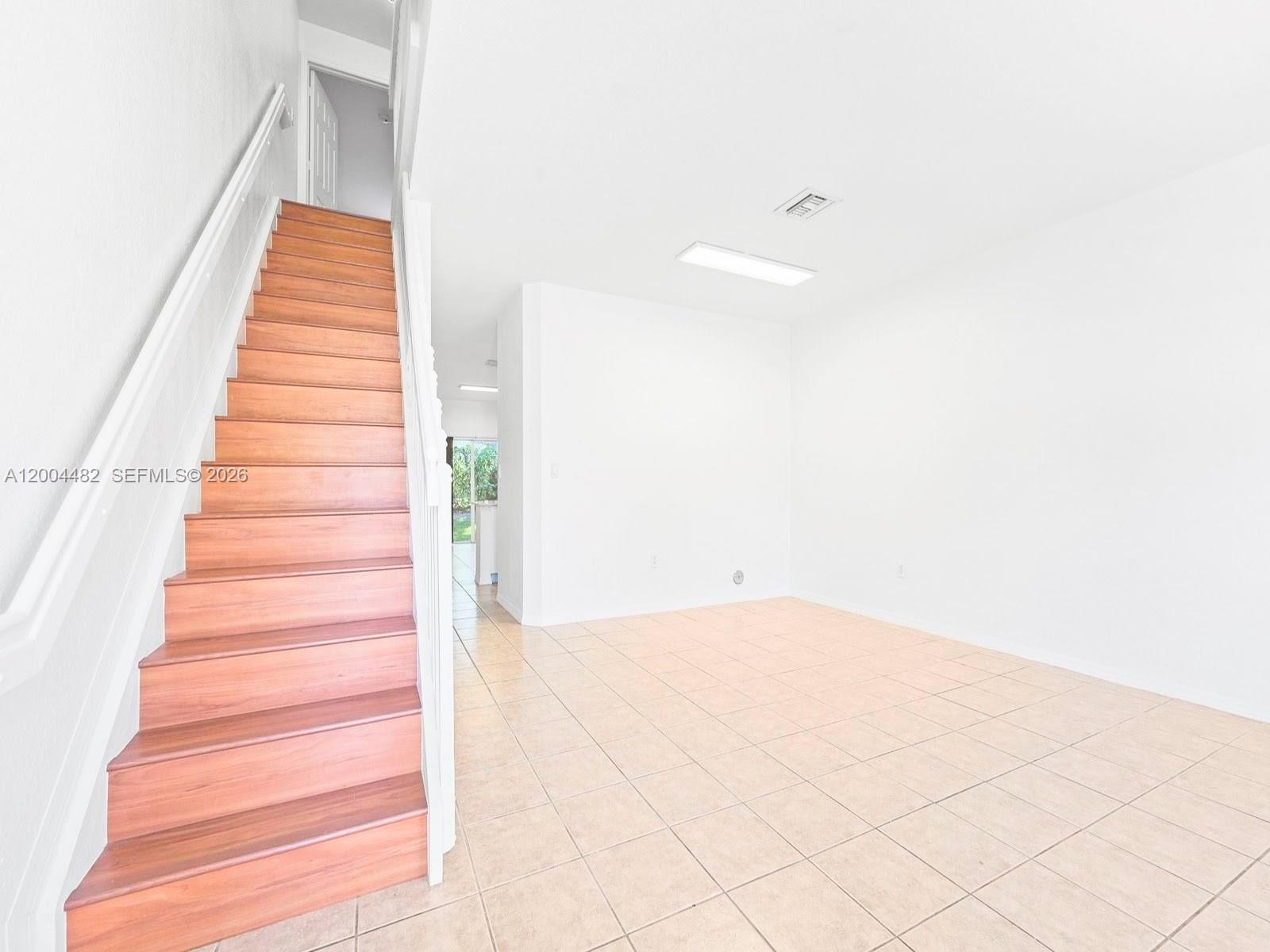 LAS BRISAS AT DORAL CONDO - Residential