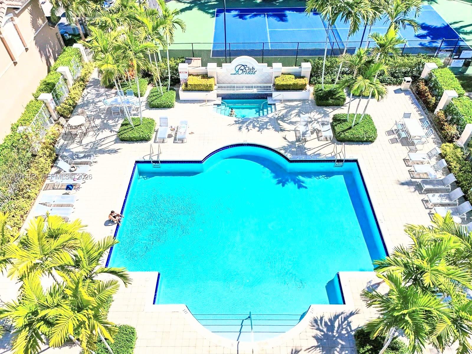 LAS BRISAS AT DORAL CONDO - Residential