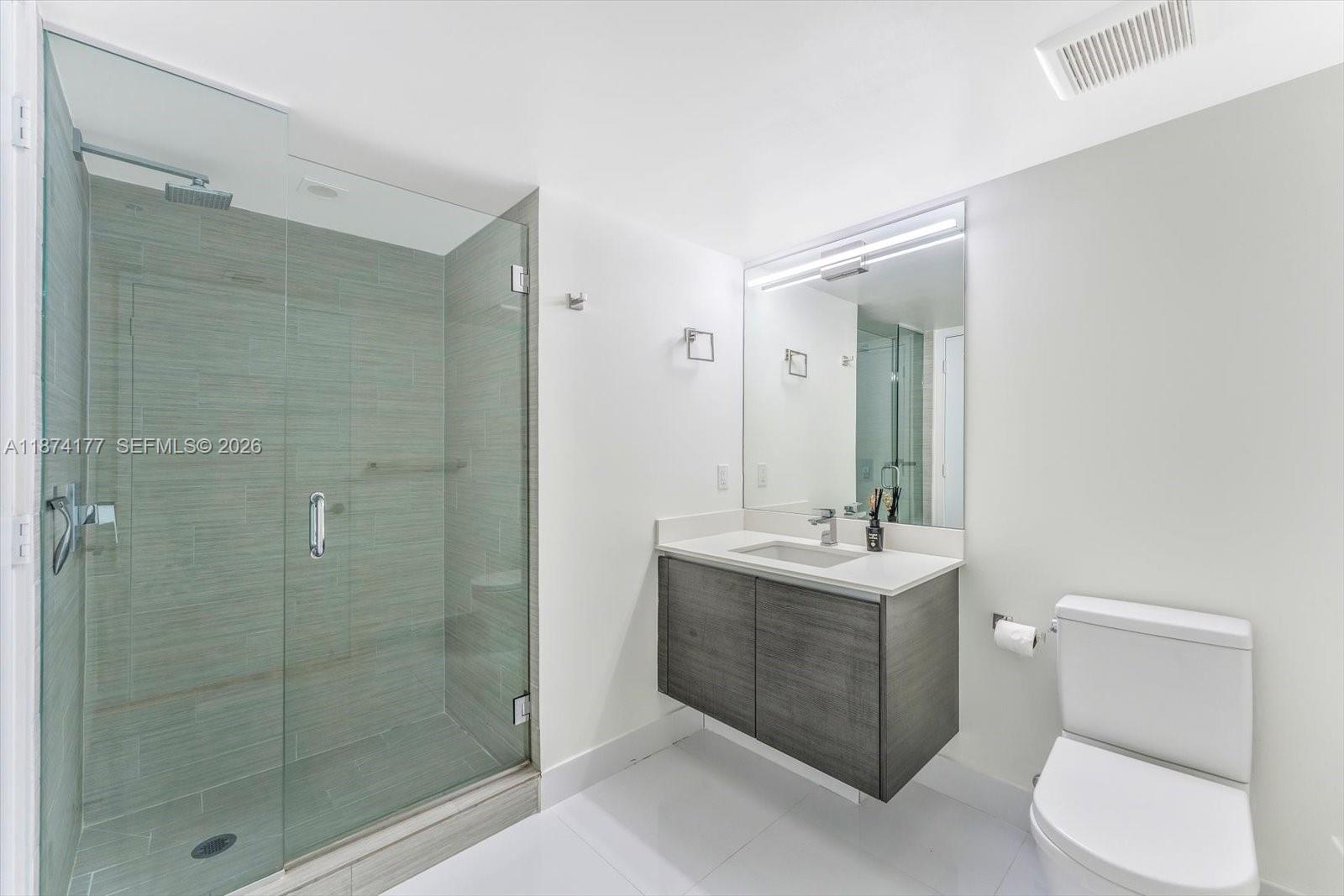PARQUE TOWERS CONDO - Residential