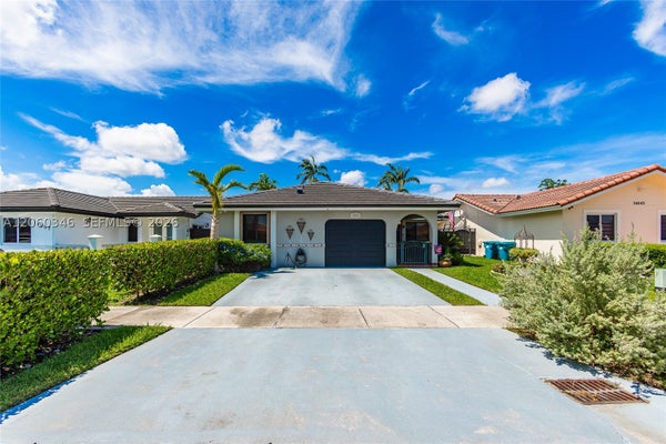 14851 SW 59TH ST, MIAMI, FL 33193 - Image e4c9e7bfa87ba98bba95501e32cdf144/216971776