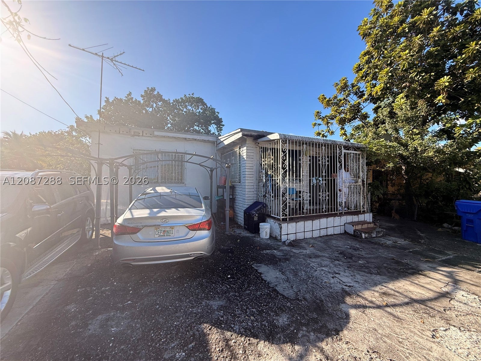 2834 NW 11th Ave