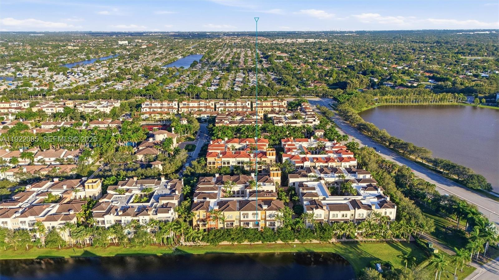 VILLA ALHAMBRA CONDO - Residential