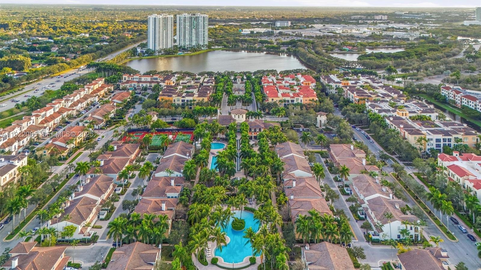 VILLA ALHAMBRA CONDO - Residential