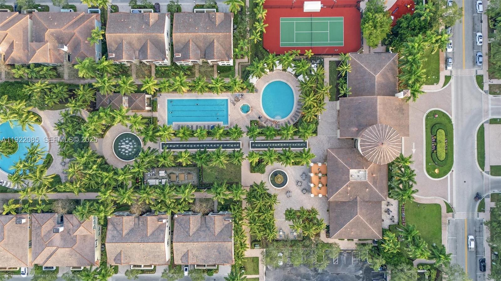 VILLA ALHAMBRA CONDO - Residential