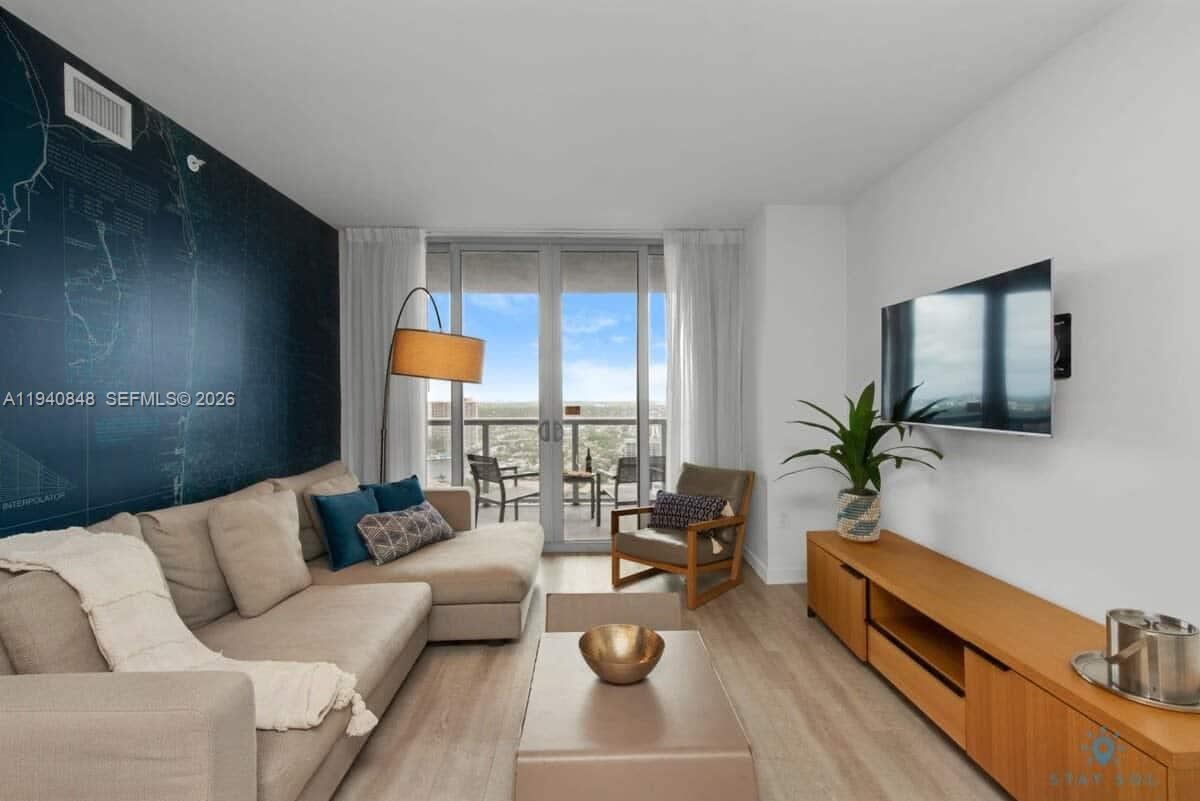 BEACHWALK CONDOMINIUM - Residential