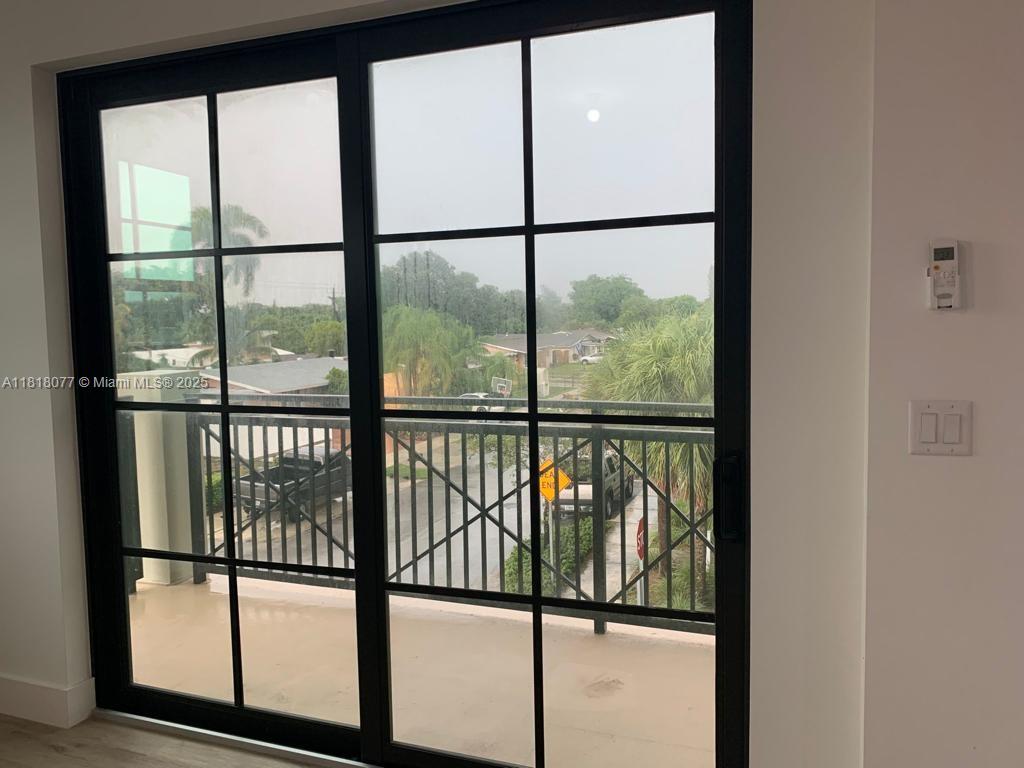 MAIN STREET LOFTS CONDO - Residential