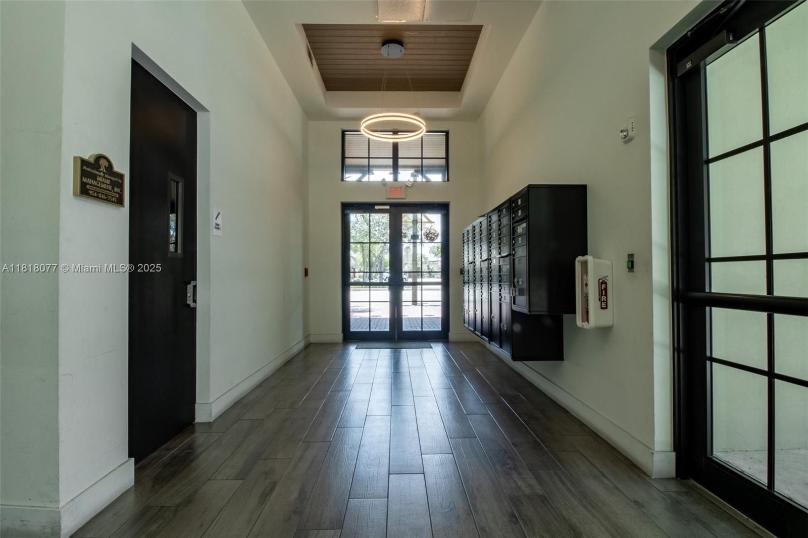 MAIN STREET LOFTS CONDO - Residential