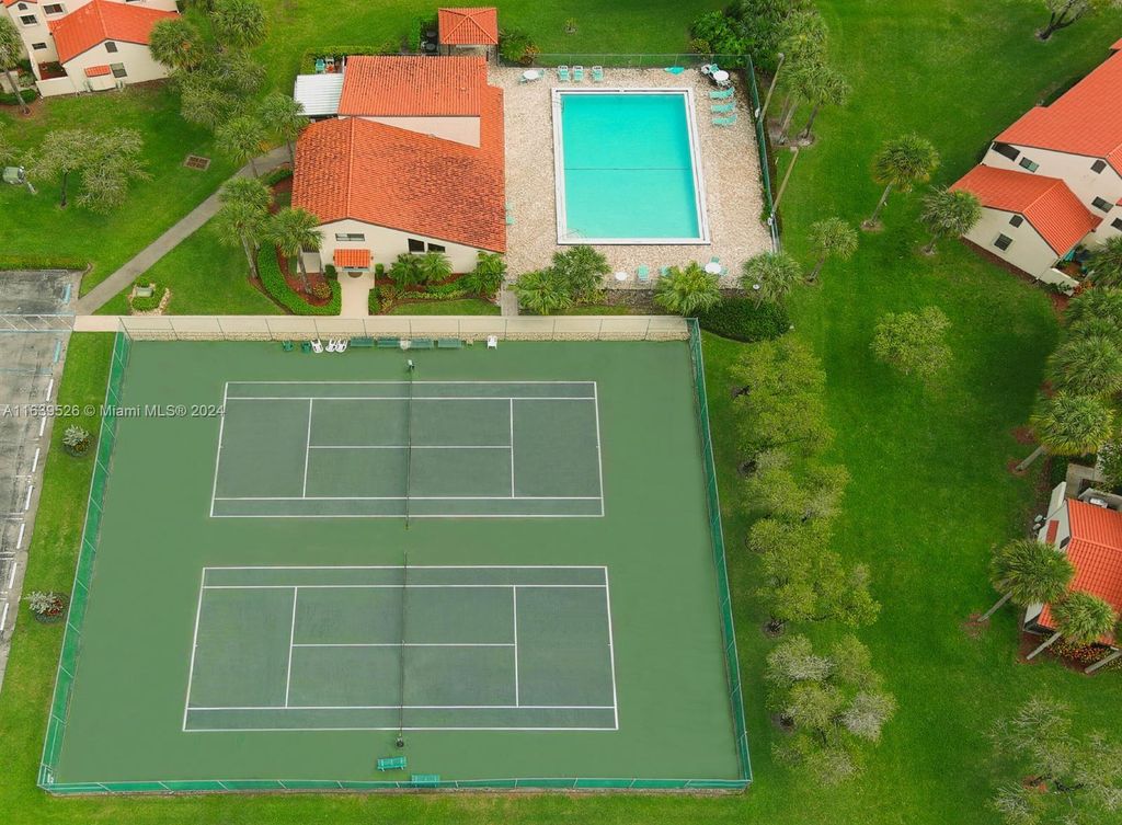 Photo of 8 Via De Casas Sur #104, Boynton Beach, FL 33426 (MLS # A11639526)