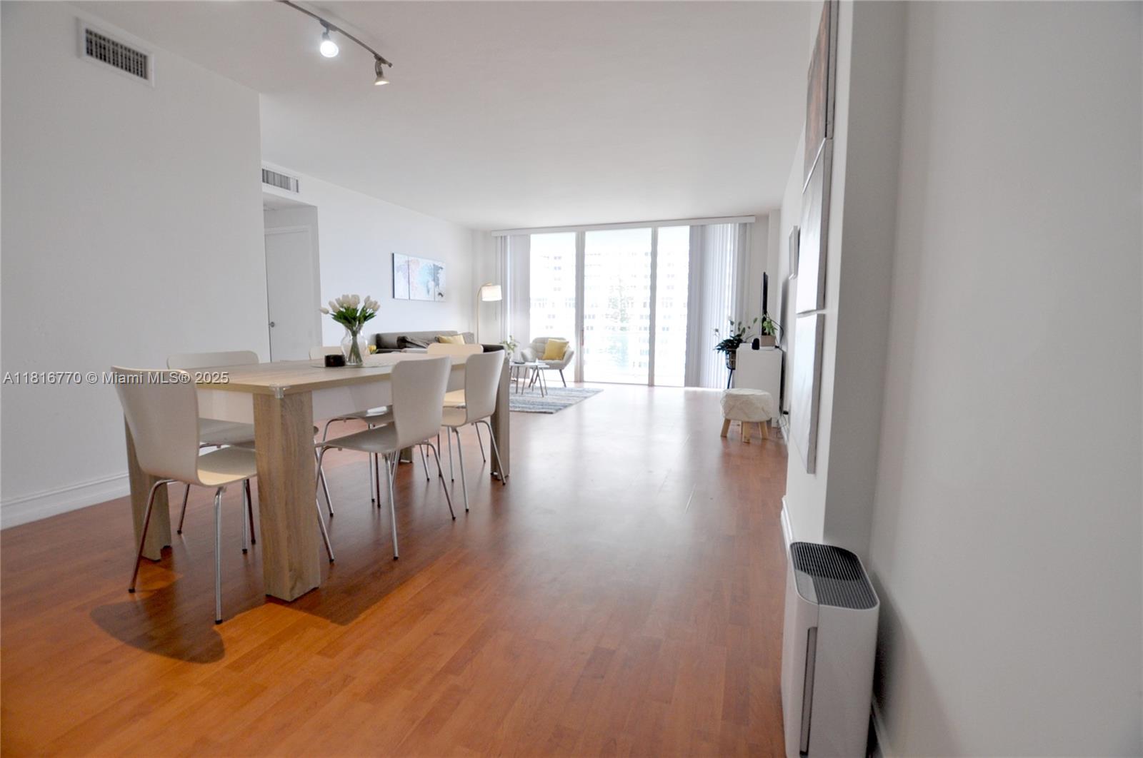 Rental Property at 3301 Ne 5th Ave 713, Miami, Broward County, Florida - Bedrooms: 1 
Bathrooms: 1  - $2,300 MO.